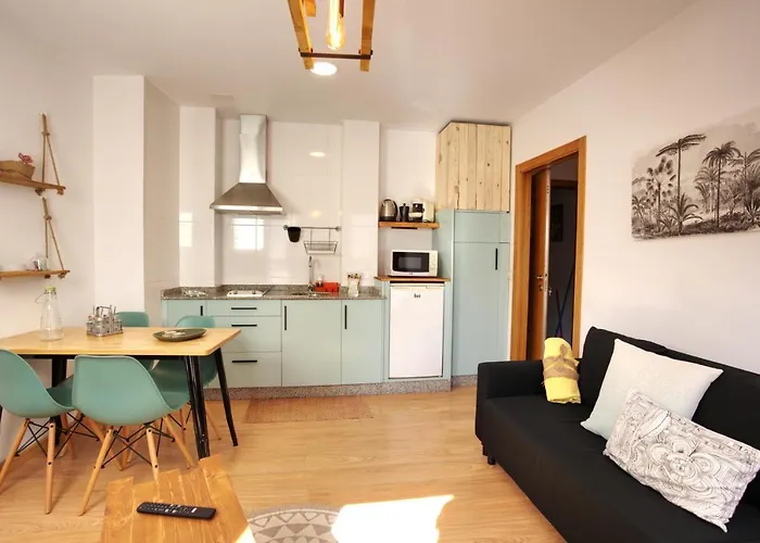 Vm Turisticos سانتياغو دي كومبوستيلا